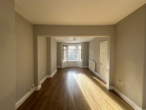 Dining Room To Lounge- click for photo gallery